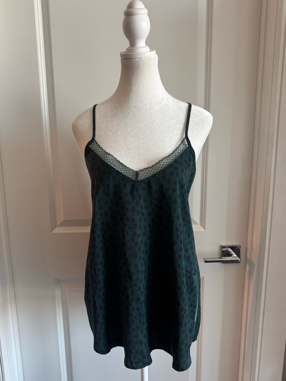 Aerie Teal and Black Patterned Women’s Camisole Top Size Medium